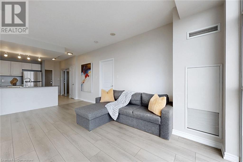 9 George Street N Unit# 1710, Brampton, Ontario  L6X 0T6 - Photo 10 - 40651310