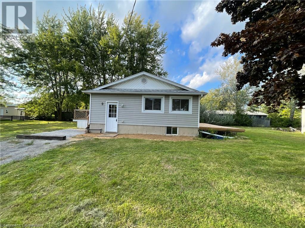 Property at 9 WALTER Drive image 2