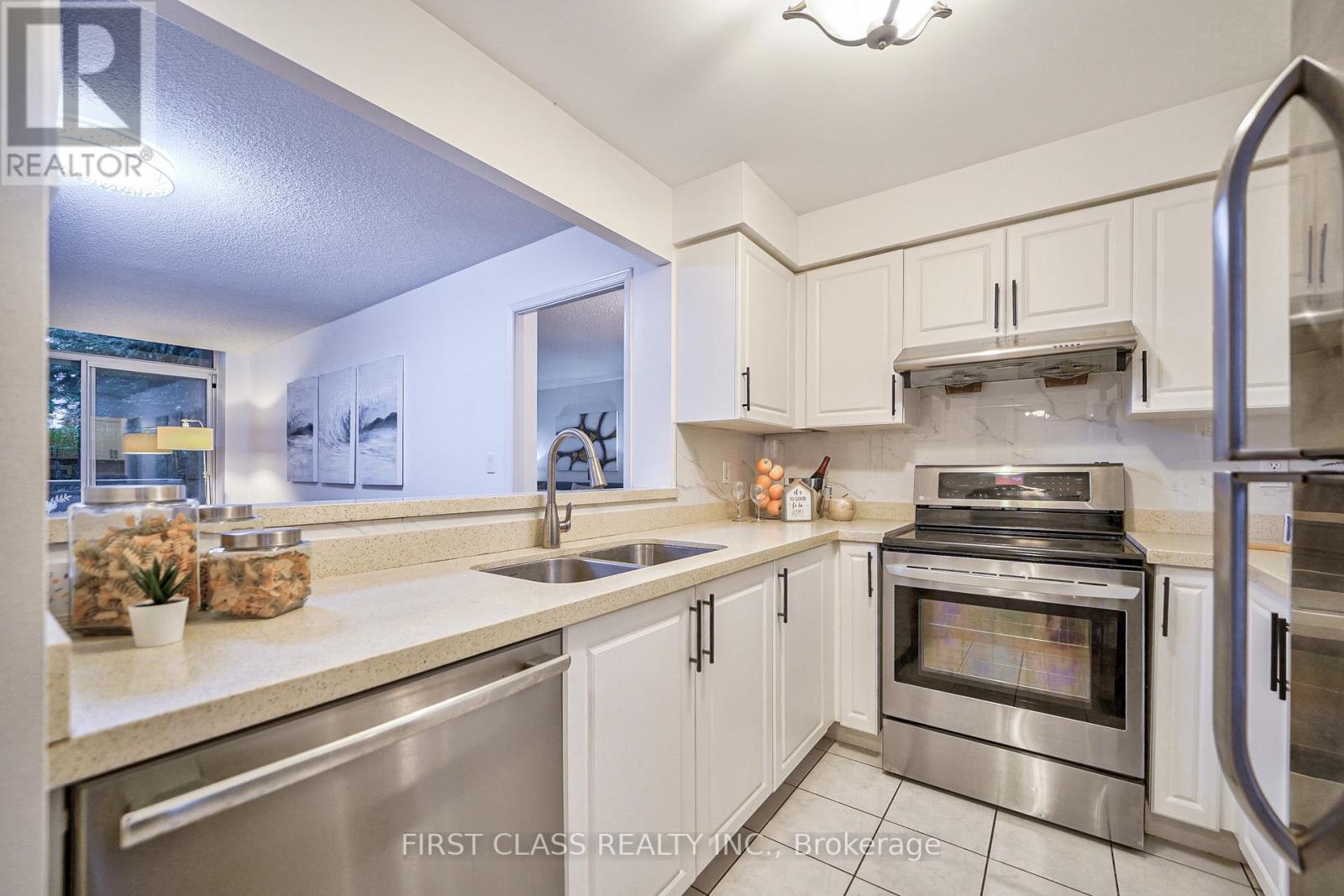 102 - 39 Pemberton Avenue, Toronto, Ontario  M2M 1X9 - Photo 2 - C9362846