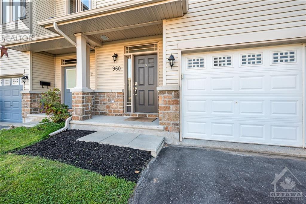 960 Linaria Walk, Ottawa, Ontario  K4A 0H9 - Photo 1 - 1412967