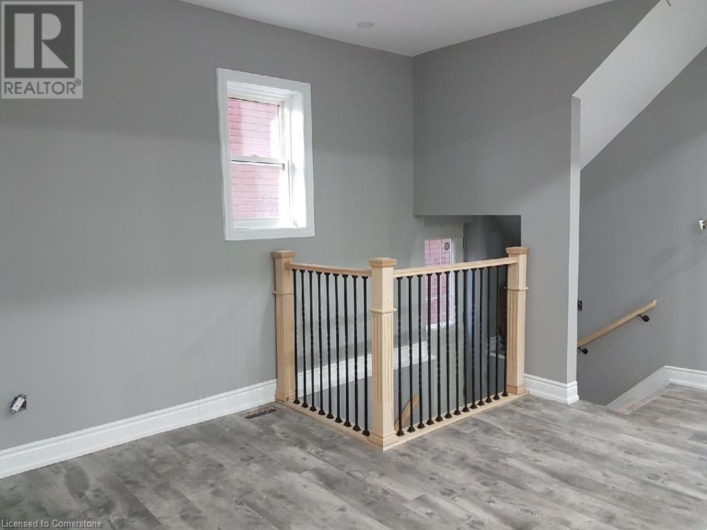 24 Avalon Place Unit# Main, Hamilton, Ontario L8M 1R3 - Photo 6 - XH4204876