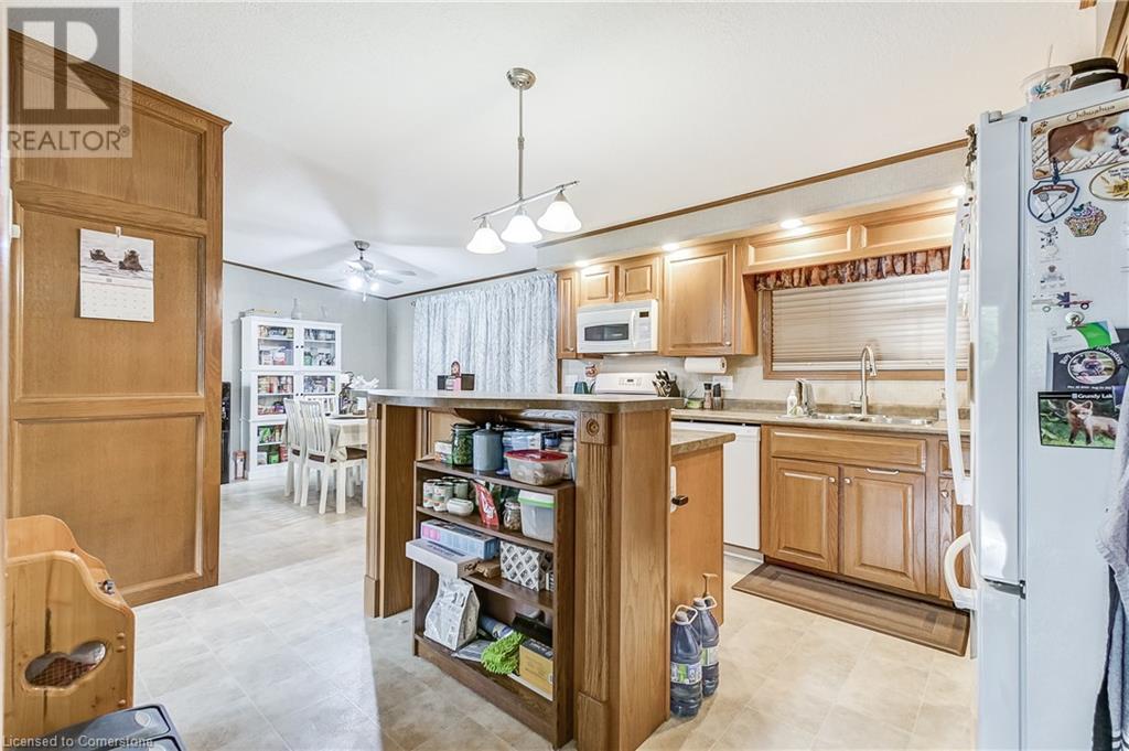 1161 4th Concession Rd W, Flamborough, Ontario  L8B 0X3 - Photo 11 - 40649267