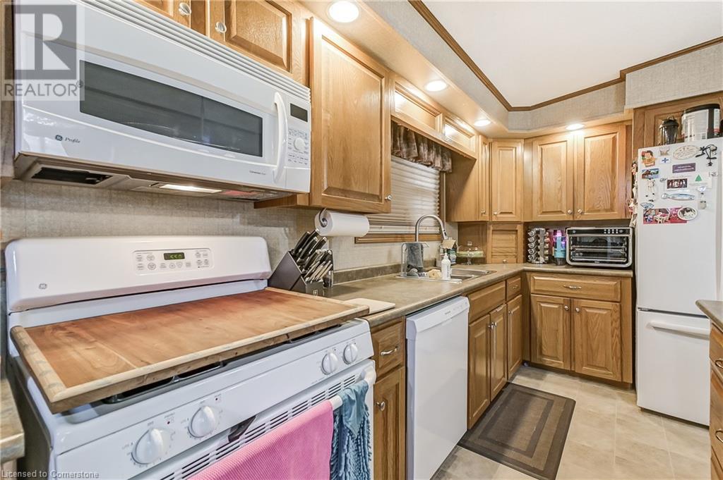 1161 4th Concession Rd W, Flamborough, Ontario  L8B 0X3 - Photo 14 - 40649267