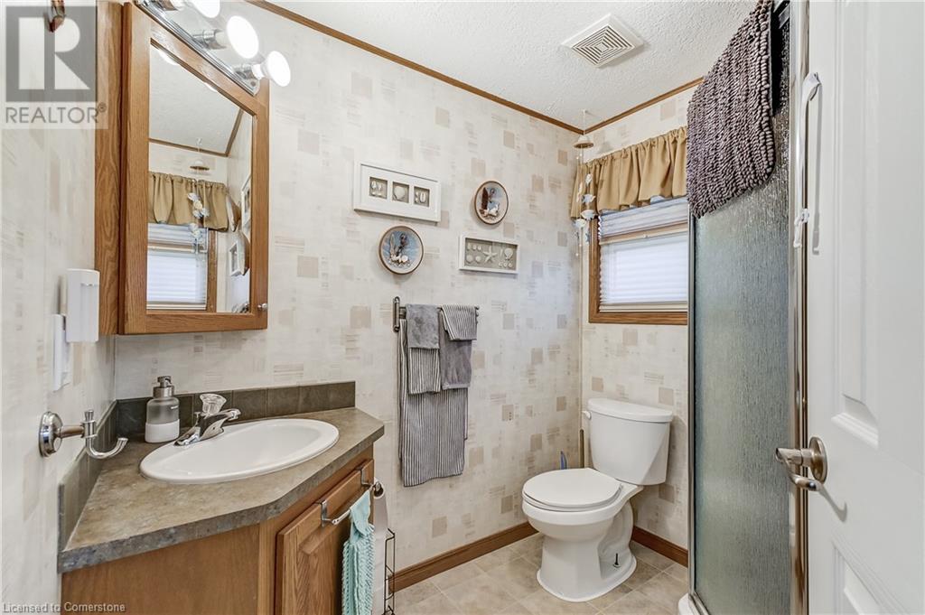 1161 4th Concession Rd W, Flamborough, Ontario  L8B 0X3 - Photo 27 - 40649267