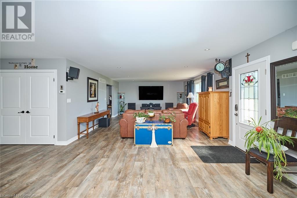 226 Woolverton Road, Grimsby, Ontario  L3M 4E7 - Photo 17 - XH4204814