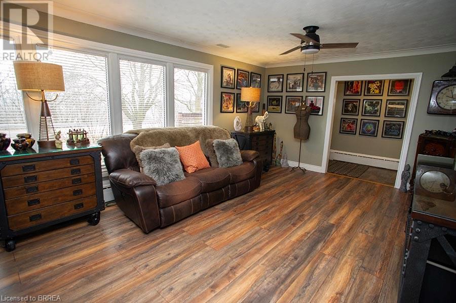 111 Tutela Heights Road, Brantford, Ontario  N3T 1A5 - Photo 7 - 40556622