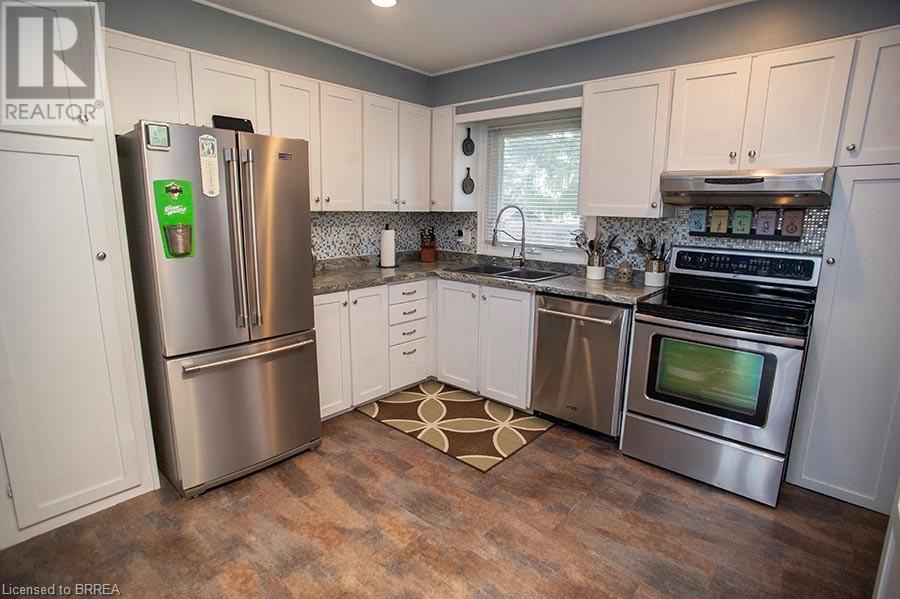 111 Tutela Heights Road, Brantford, Ontario  N3T 1A5 - Photo 11 - 40556622