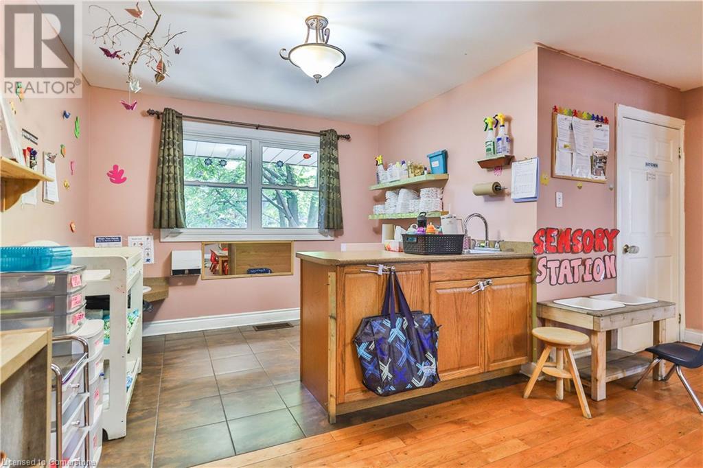 162 Delaware Avenue, Hamilton, Ontario  L8M 1V6 - Photo 12 - 40651374