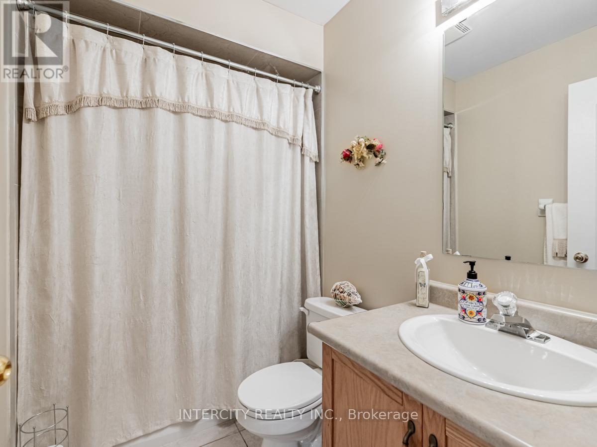 6 Thunderbird Trail, Brampton, Ontario  L6R 2T3 - Photo 22 - W9363338