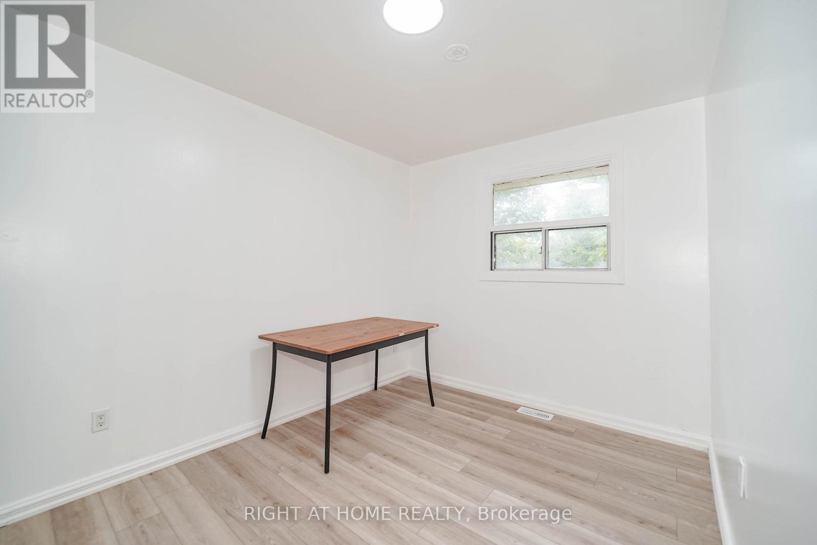 4456 Lawrence Avenue E, Toronto, Ontario  M1E 2T9 - Photo 12 - E9363386