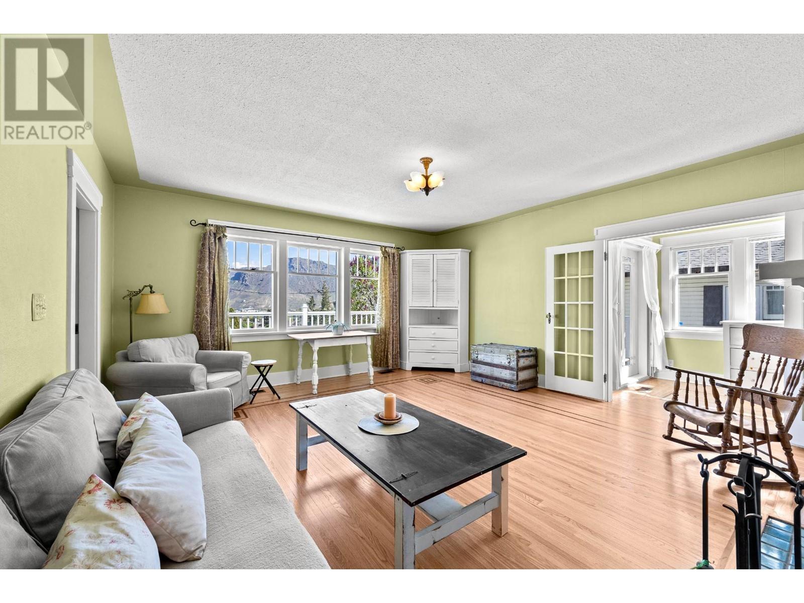 659 Pleasant Street, Kamloops, British Columbia  V2C 3B1 - Photo 8 - 181068