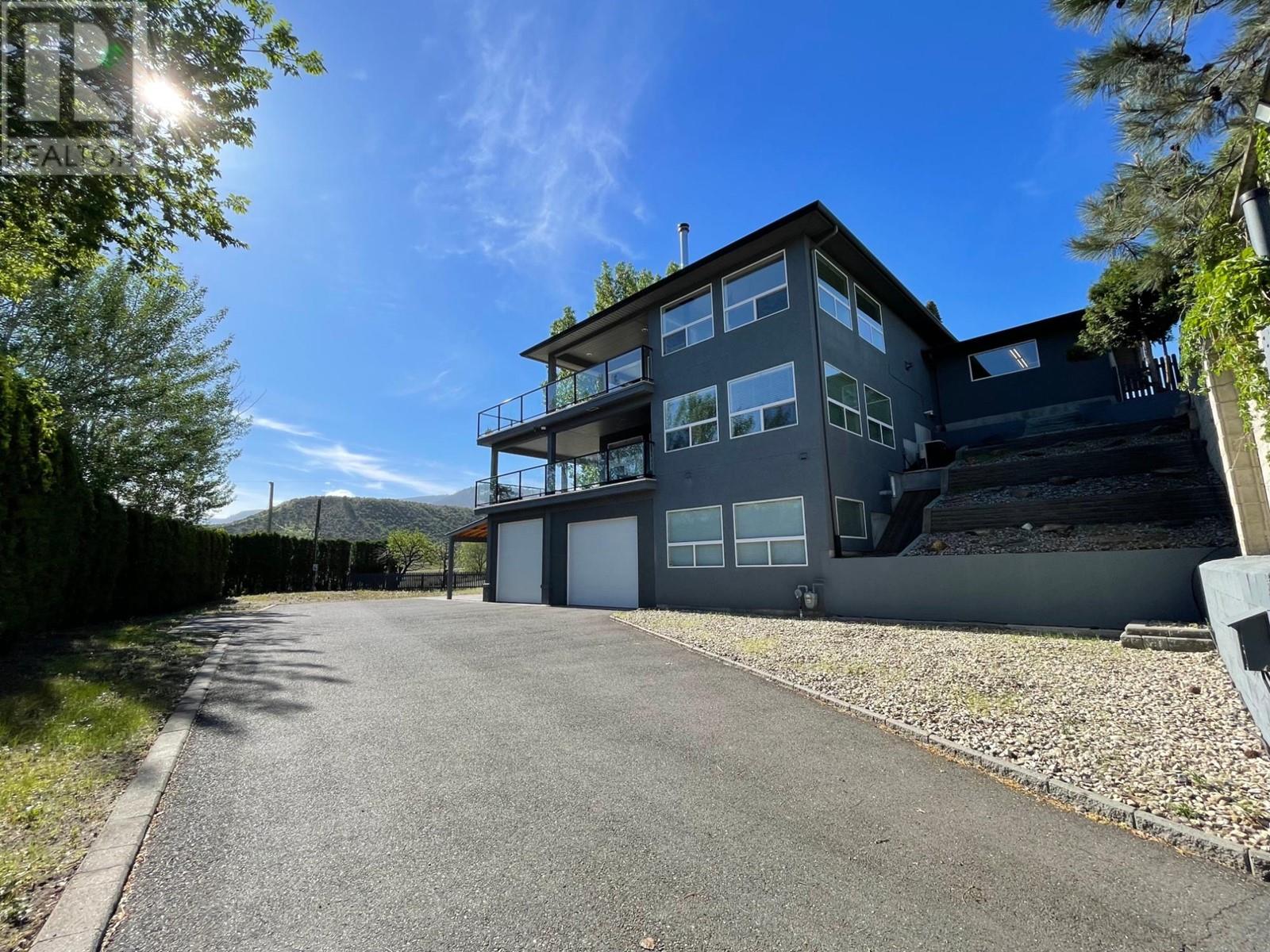 1491 PINE CRES, kamloops, British Columbia