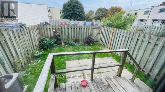 6 - 190 Grulke Street, Kitchener, Ontario  N2A 1T1 - Photo 18 - X9363856