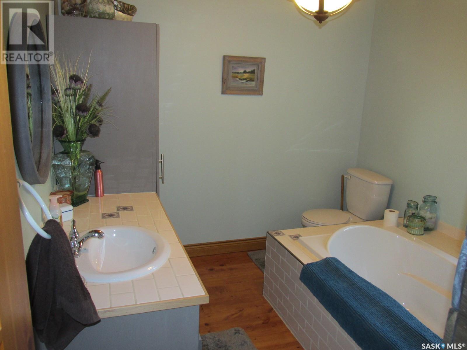701 Pine Drive, Tobin Lake, Saskatchewan  S0E 1E0 - Photo 13 - SK982730