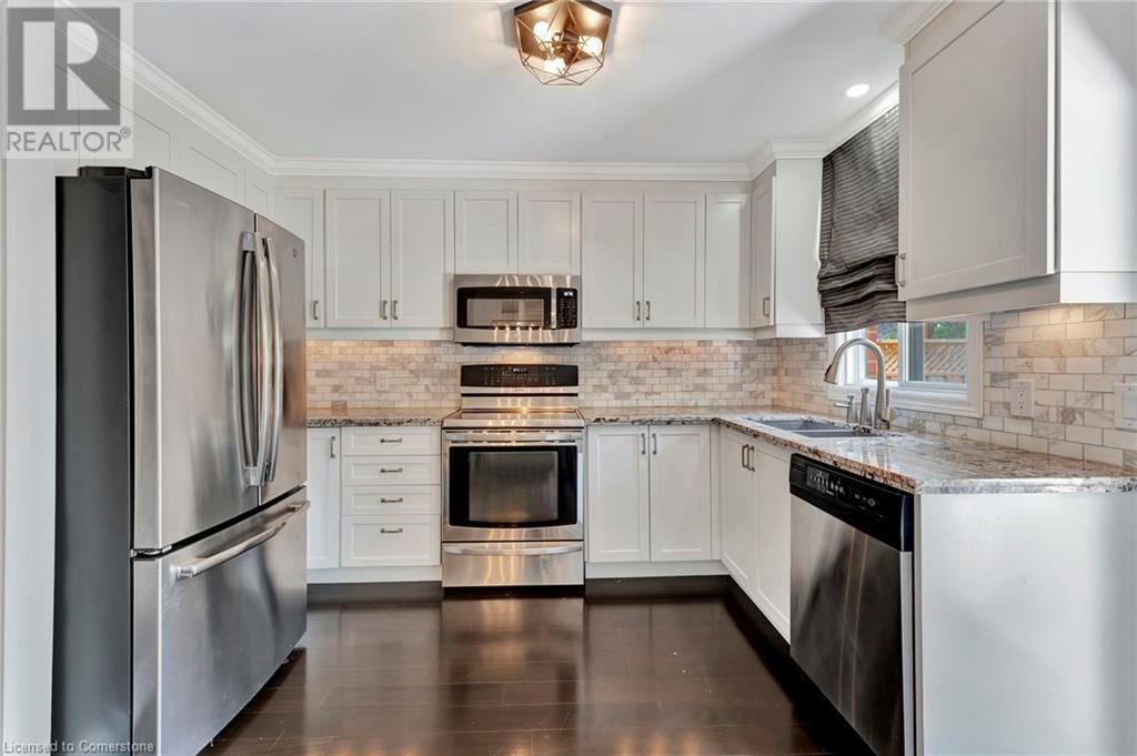 26 Jacqueline Boulevard