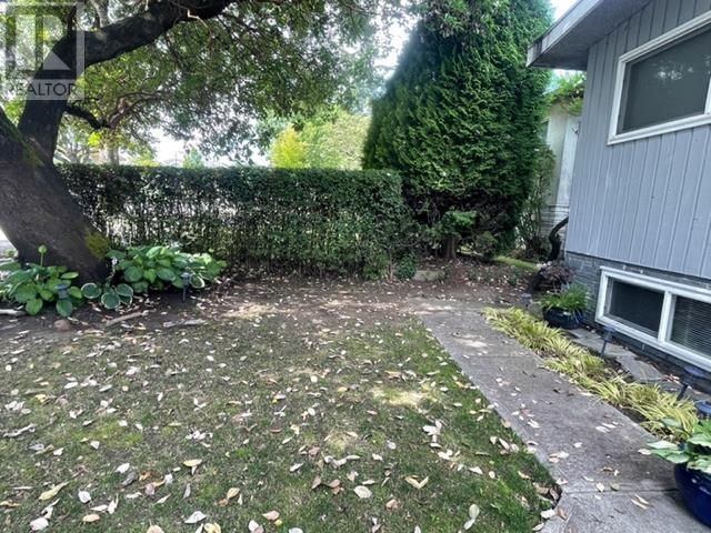 Listing Picture 18 of 20 : 2349 E 49TH AVENUE, Vancouver / 溫哥華 - 魯藝地產 Yvonne Lu Group - MLS Medallion Club Member