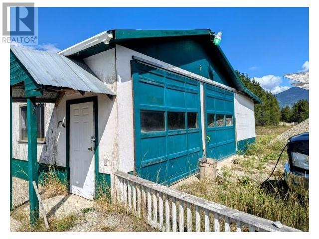 5255 Pitney Road, Valemount, British Columbia  V0E 2Z0 - Photo 18 - R2926727