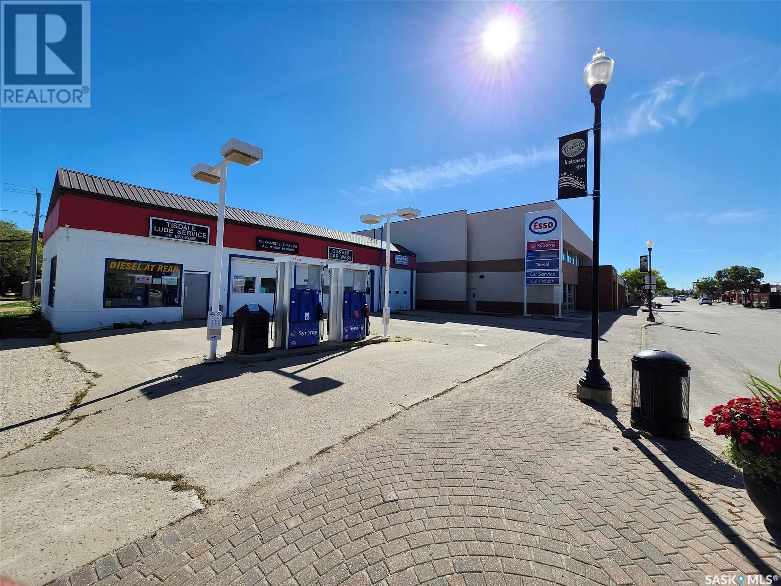 1220 100th Street, Tisdale, Saskatchewan  S0E 1T0 - Photo 2 - SK984427