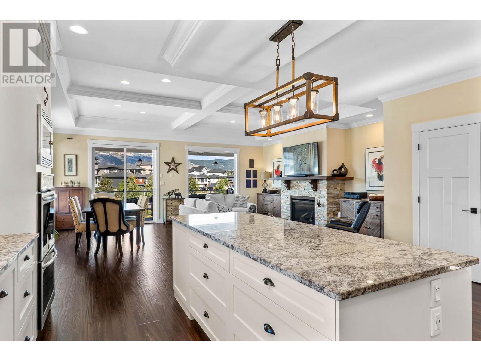 1631 Emerald Drive, Kamloops, British Columbia  V2E 0C4 - Photo 10 - 181065