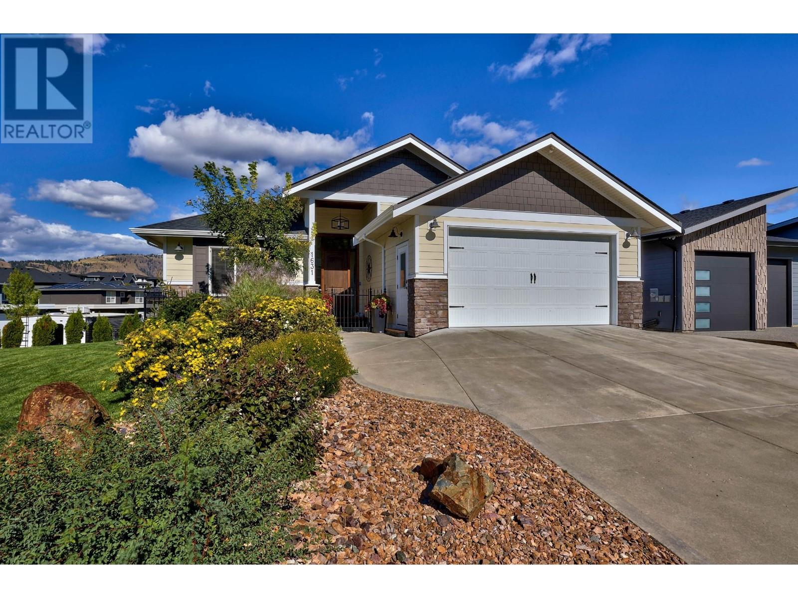 1631 Emerald Drive, Kamloops, British Columbia  V2E 0C4 - Photo 2 - 181065