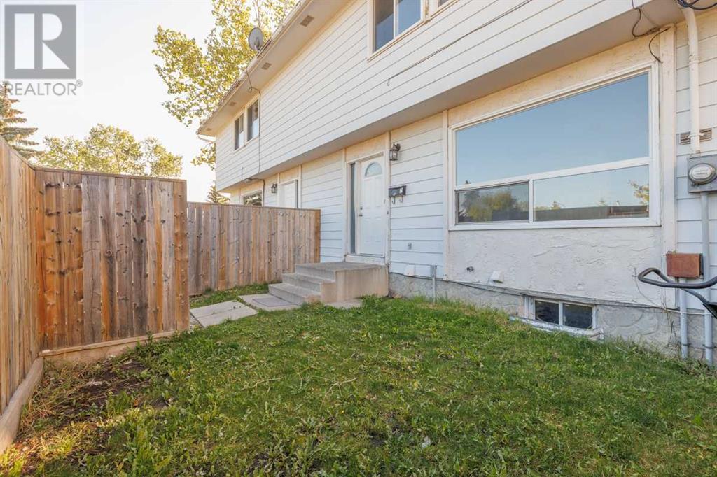 2, 139 Huntington Park Green Nw, Calgary, Alberta  T2K 5H4 - Photo 4 - A2167919