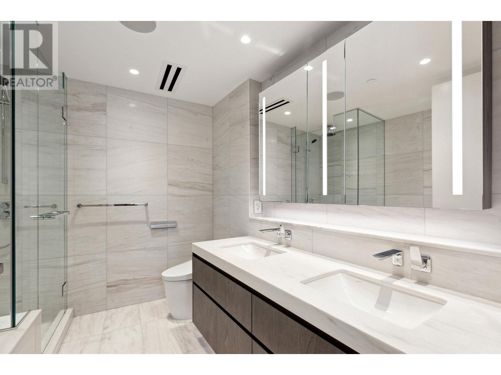 Listing Picture 21 of 33 : 803 1601 QUEBEC STREET, Vancouver / 溫哥華 - 魯藝地產 Yvonne Lu Group - MLS Medallion Club Member