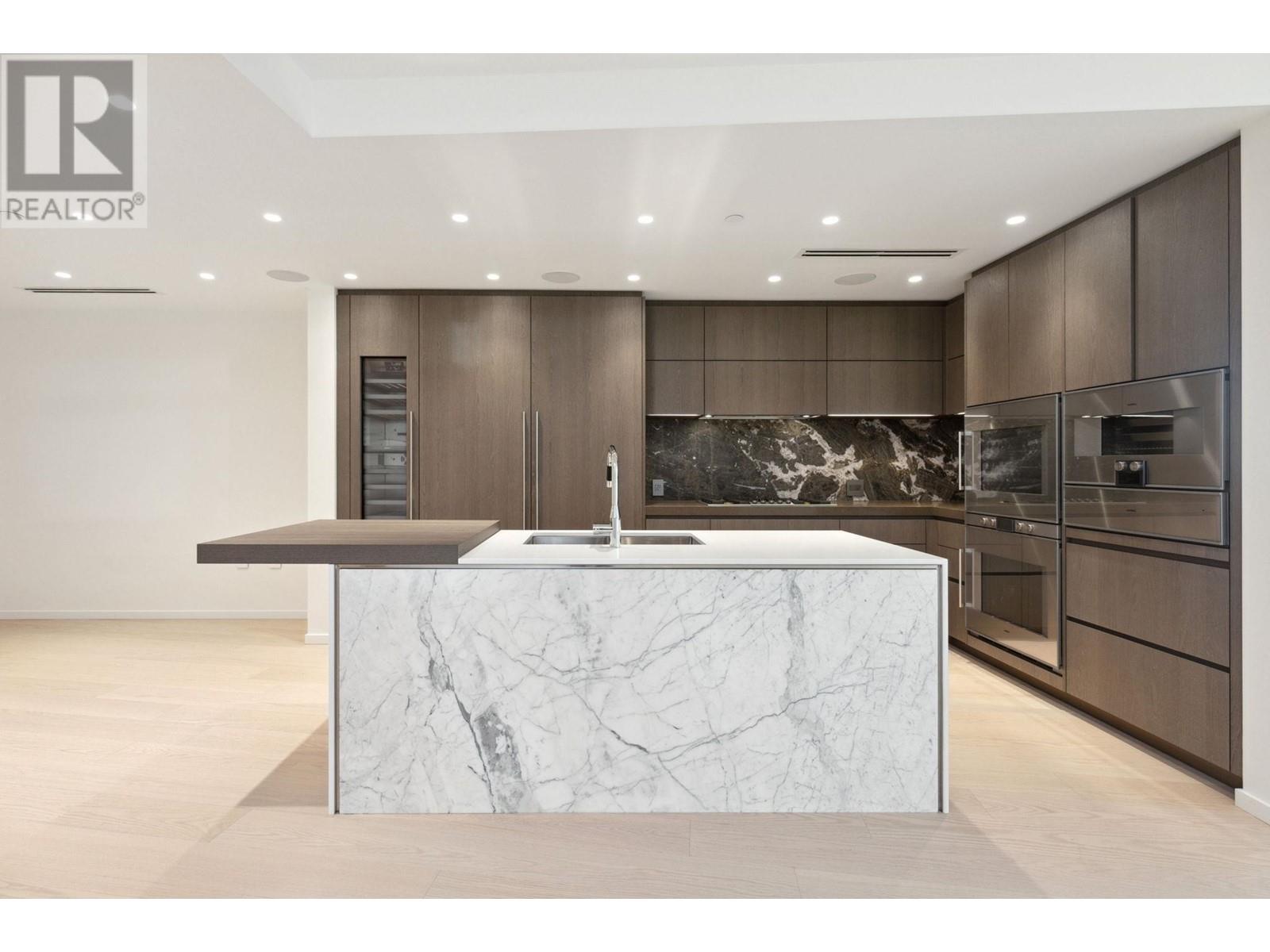 Listing Picture 9 of 33 : 803 1601 QUEBEC STREET, Vancouver / 溫哥華 - 魯藝地產 Yvonne Lu Group - MLS Medallion Club Member