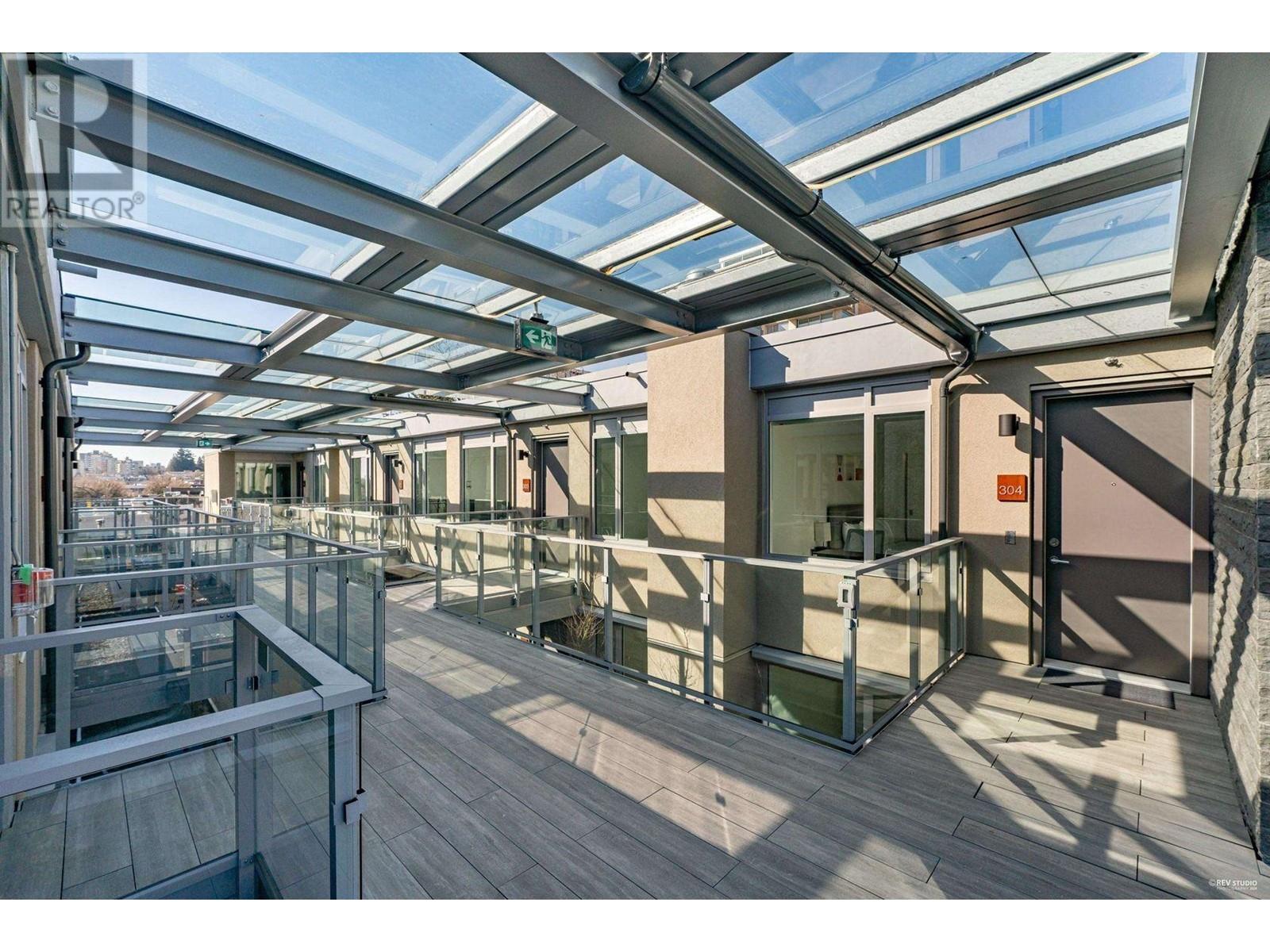 302 1331 Marine Drive, West Vancouver, British Columbia  V7T 1B6 - Photo 17 - R2928774