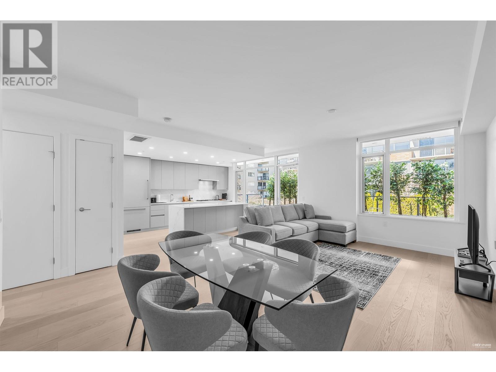 302 1331 Marine Drive, West Vancouver, British Columbia  V7T 1B6 - Photo 7 - R2928774