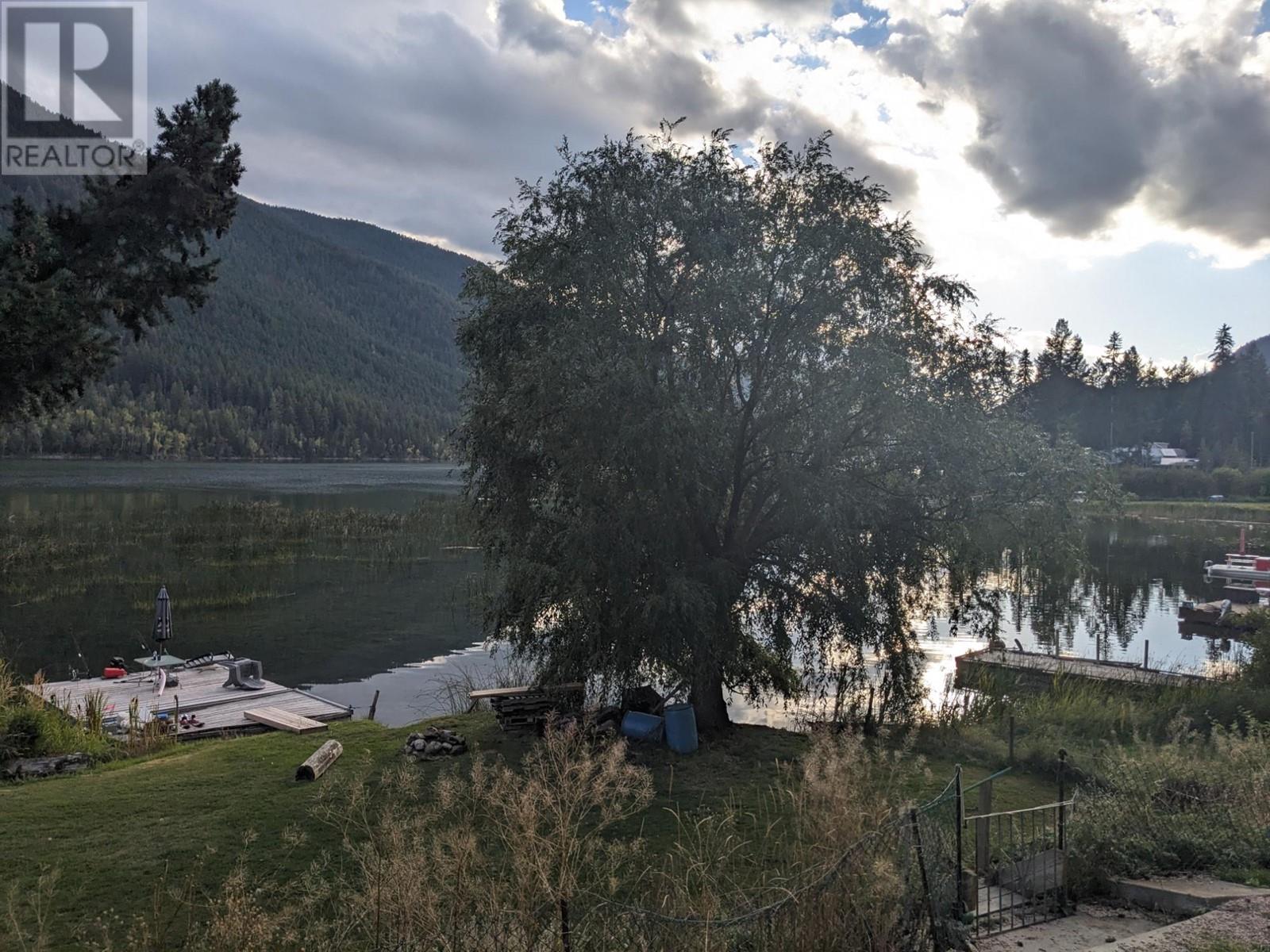 2376 Ojibway Road, Kamloops, British Columbia   - Photo 14 - 181079