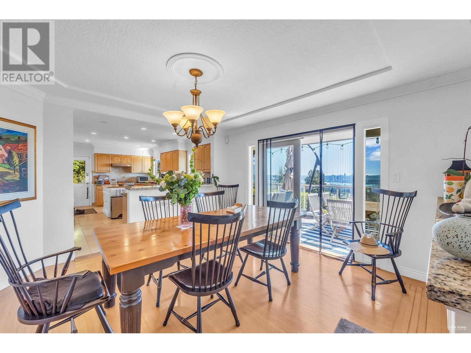 820 Knockmaroon Road, West Vancouver, British Columbia  V7S 1R6 - Photo 15 - R2928861