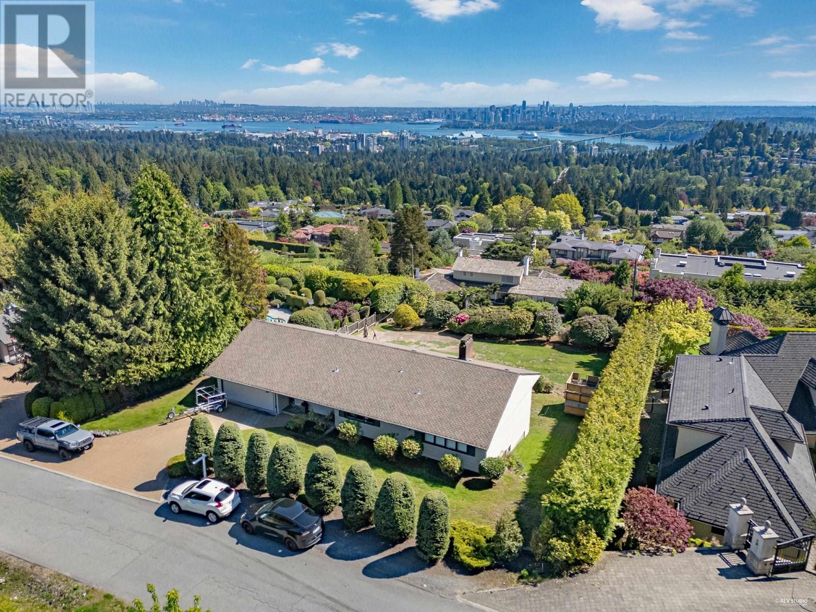 820 Knockmaroon Road, West Vancouver, British Columbia  V7S 1R6 - Photo 26 - R2928861
