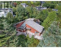 568 ST. ANDREWS PLACE, west vancouver, British Columbia