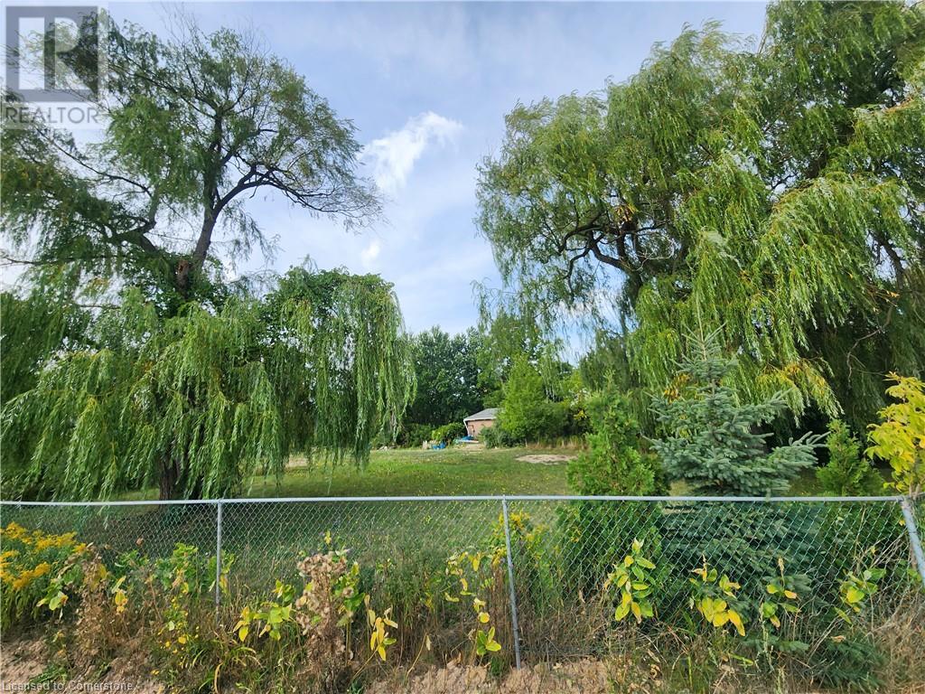 559 Dundas Street E, Hamilton, Ontario  L0R 2H1 - Photo 12 - 40652005