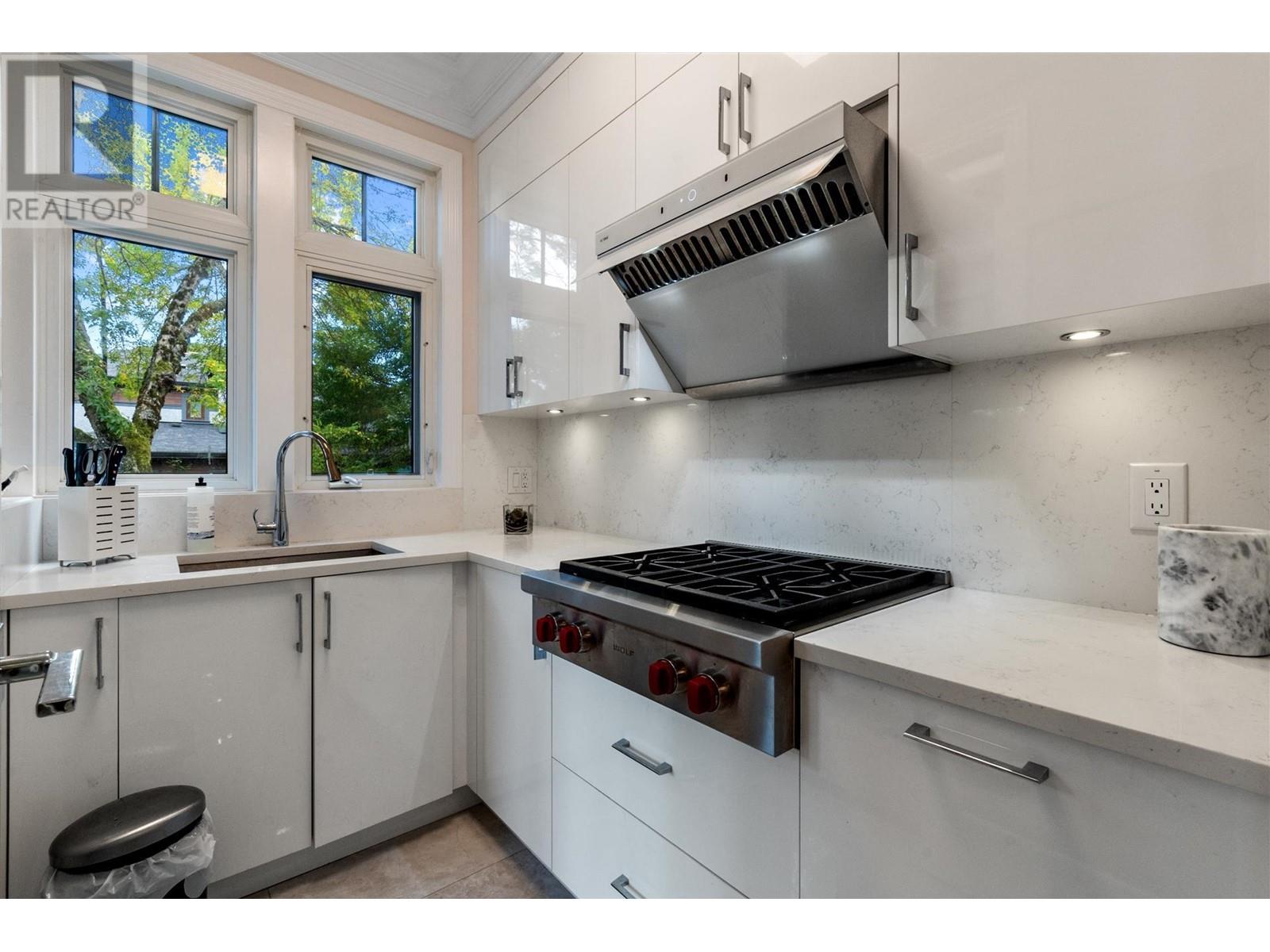 2188 W 21st Avenue, Vancouver, British Columbia  V6L 1J3 - Photo 6 - R2928914