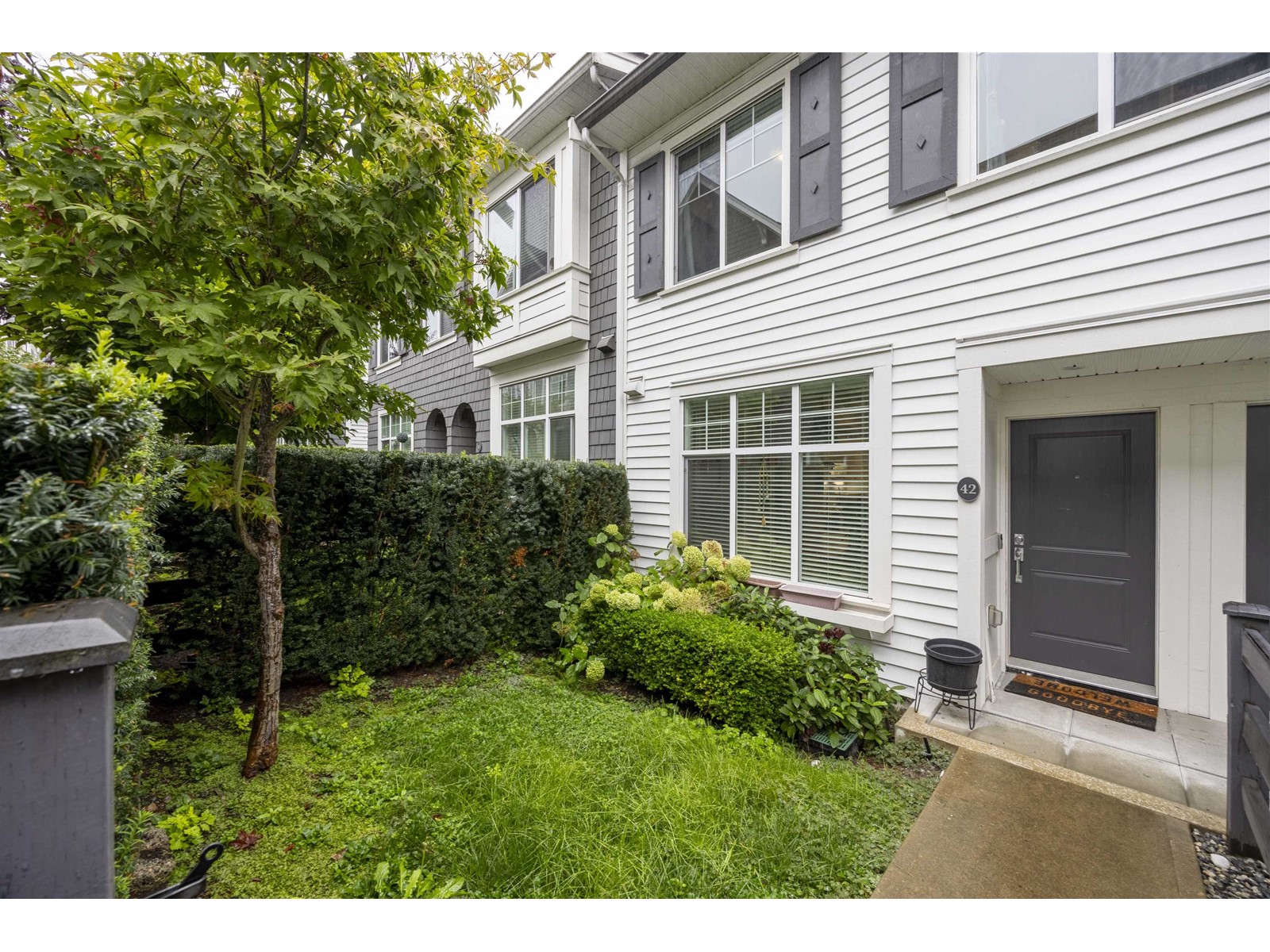 Property at 42 8130 136A STREET image 3