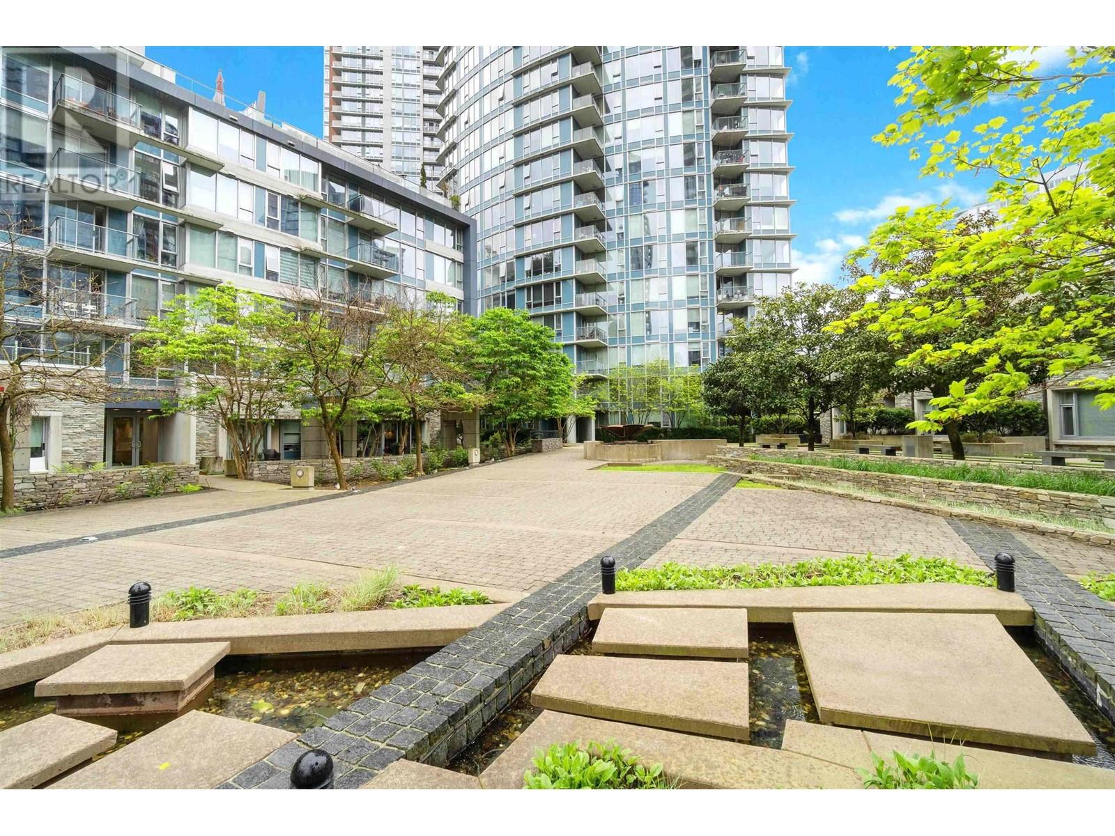 Listing Picture 31 of 33 : 901 689 ABBOTT STREET, Vancouver / 溫哥華 - 魯藝地產 Yvonne Lu Group - MLS Medallion Club Member