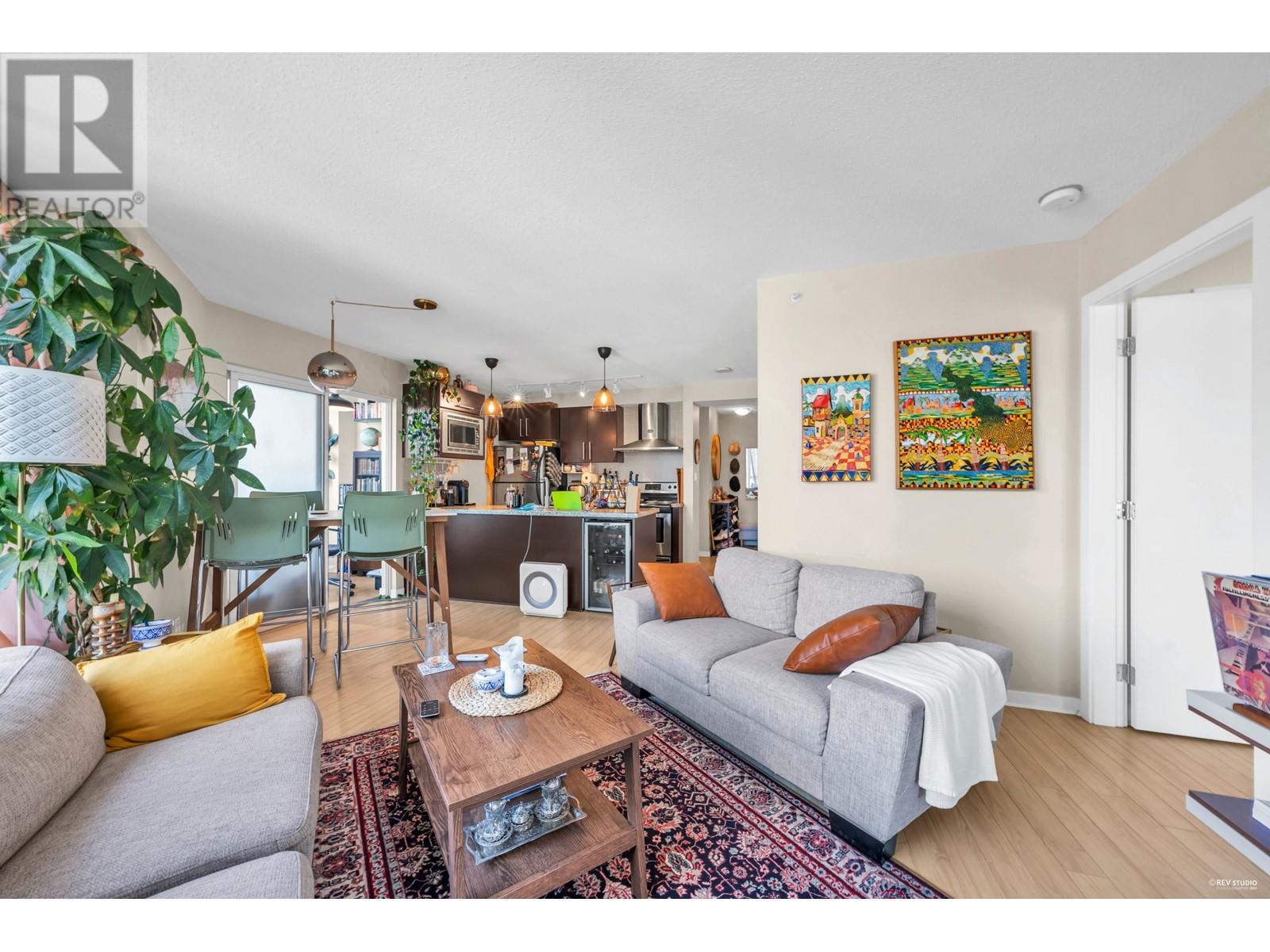 Listing Picture 5 of 33 : 901 689 ABBOTT STREET, Vancouver / 溫哥華 - 魯藝地產 Yvonne Lu Group - MLS Medallion Club Member