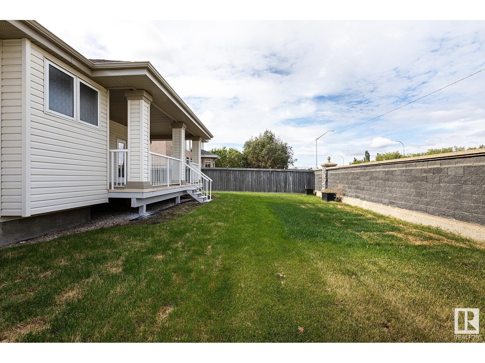 237 Tory Cr Nw, Edmonton, Alberta  T6R 3A5 - Photo 47 - E4407635