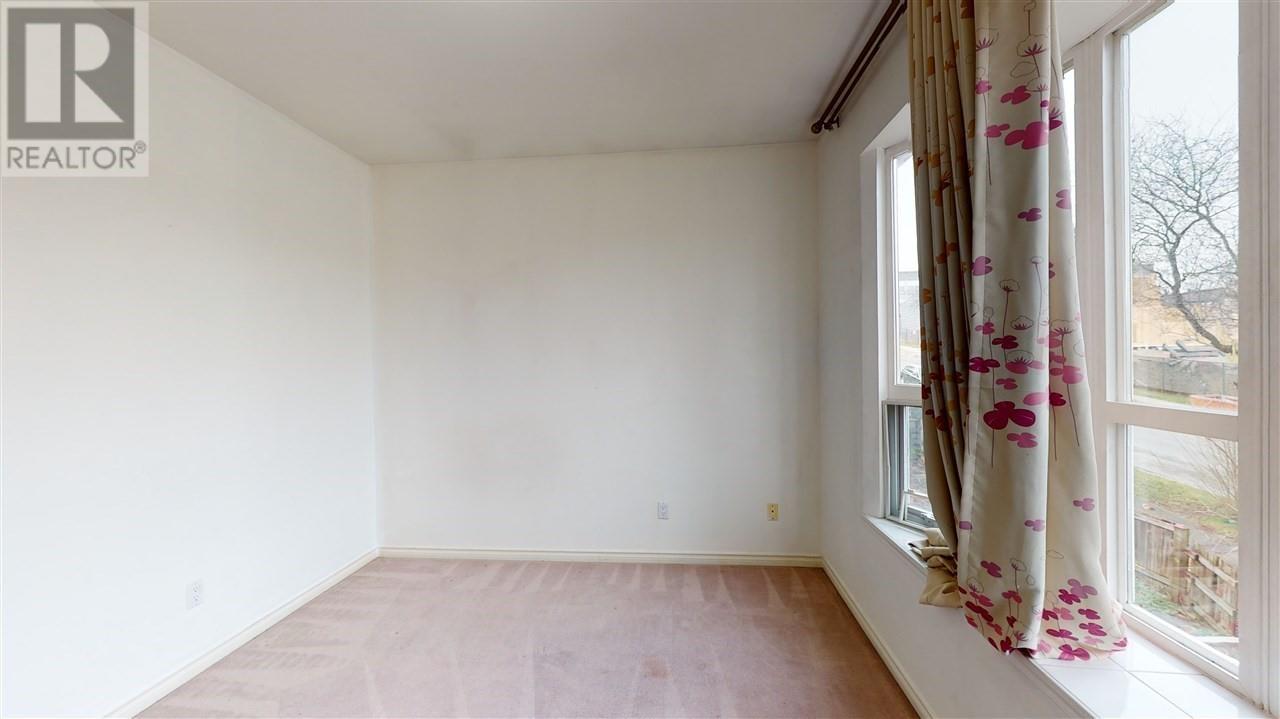 Listing Picture 27 of 38 : 3190 GRANT STREET, Vancouver / 溫哥華 - 魯藝地產 Yvonne Lu Group - MLS Medallion Club Member