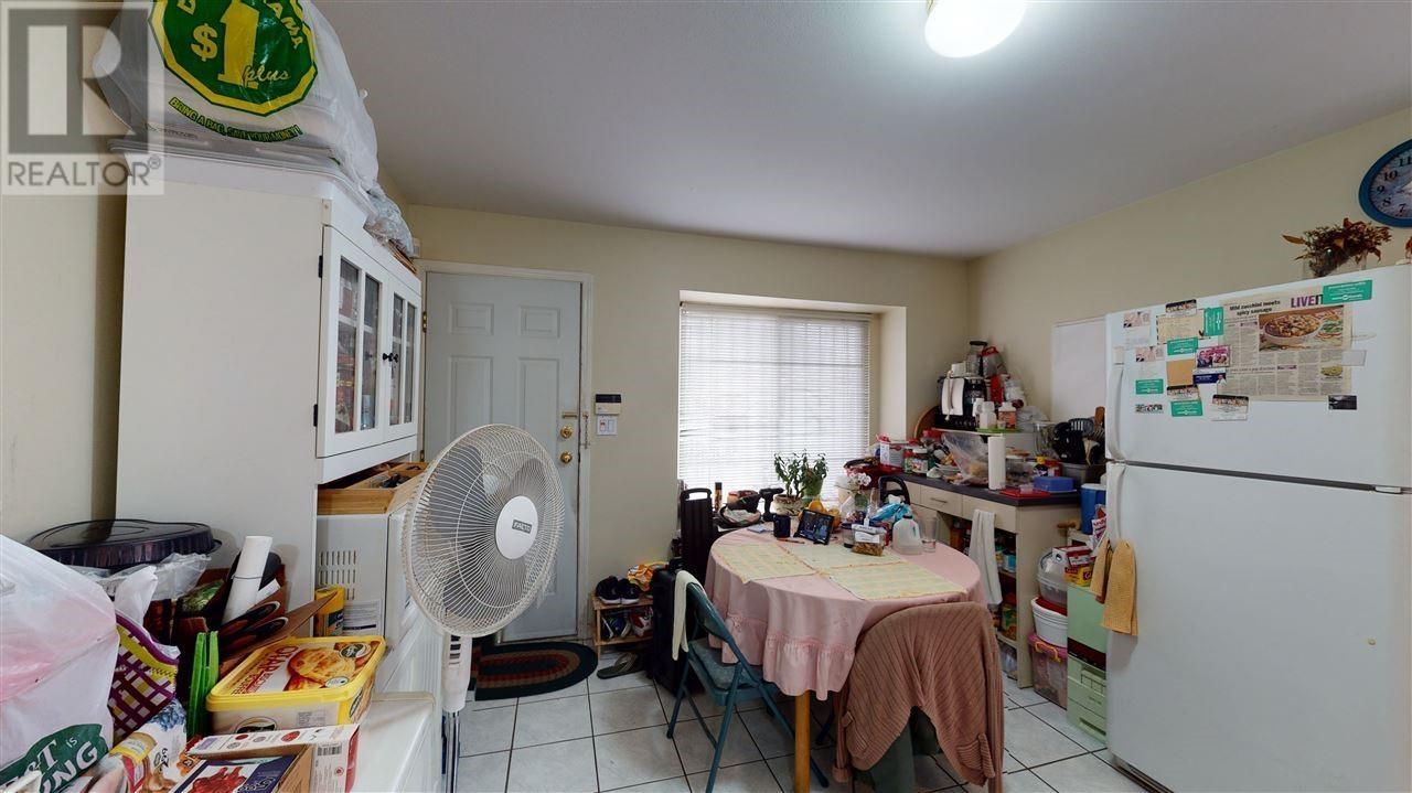 Listing Picture 33 of 38 : 3190 GRANT STREET, Vancouver / 溫哥華 - 魯藝地產 Yvonne Lu Group - MLS Medallion Club Member