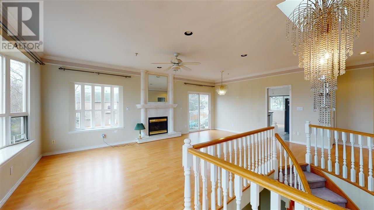 Listing Picture 8 of 38 : 3190 GRANT STREET, Vancouver / 溫哥華 - 魯藝地產 Yvonne Lu Group - MLS Medallion Club Member