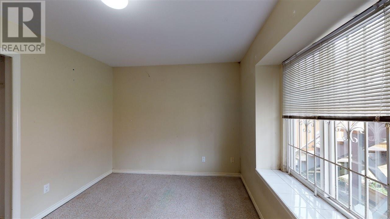 Listing Picture 29 of 38 : 3190 GRANT STREET, Vancouver / 溫哥華 - 魯藝地產 Yvonne Lu Group - MLS Medallion Club Member