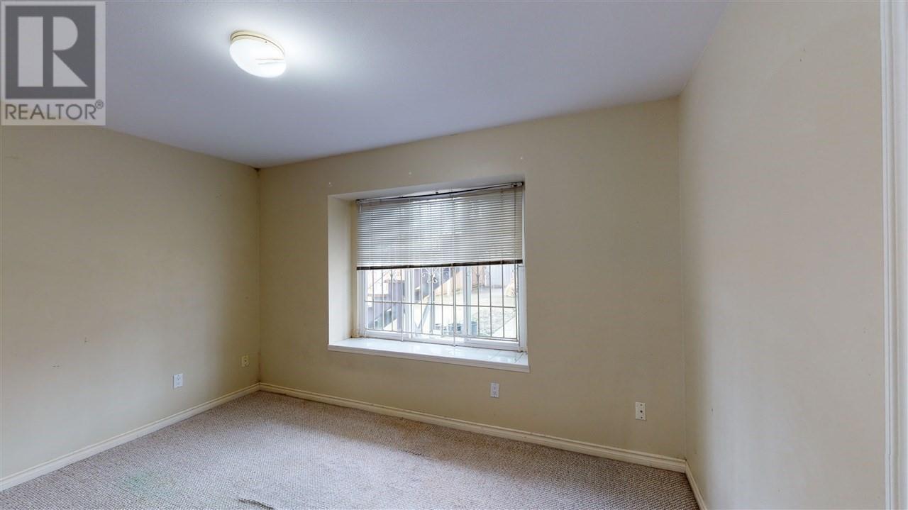 Listing Picture 17 of 38 : 3190 GRANT STREET, Vancouver / 溫哥華 - 魯藝地產 Yvonne Lu Group - MLS Medallion Club Member