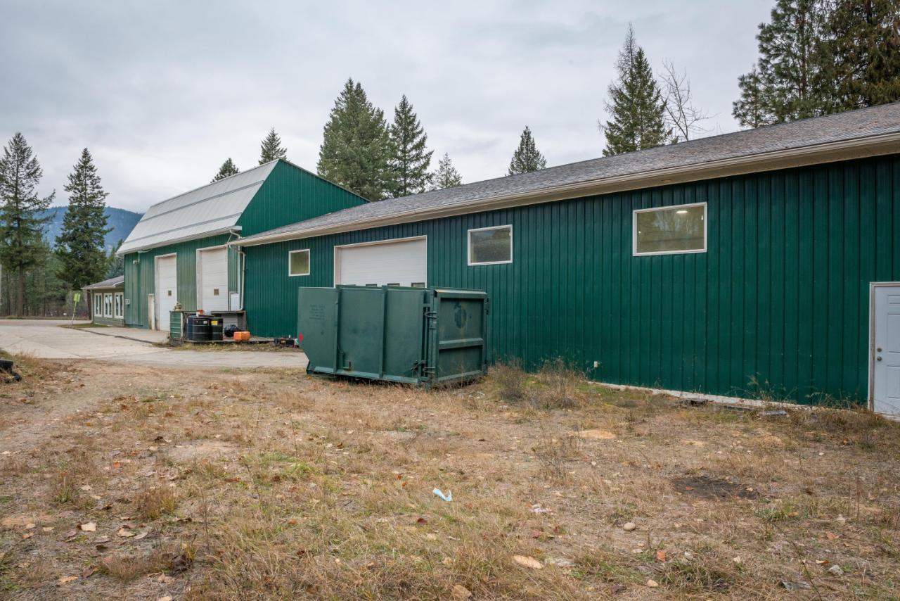 1700 Sandner Frontage Rd, Christina Lake, British Columbia  V0H 1E3 - Photo 49 - 2477573