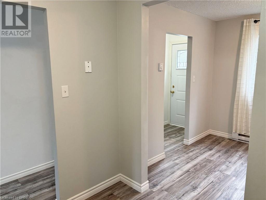 379 Darling Street Unit# 7, Brantford, Ontario  N3S 7G4 - Photo 5 - 40651435