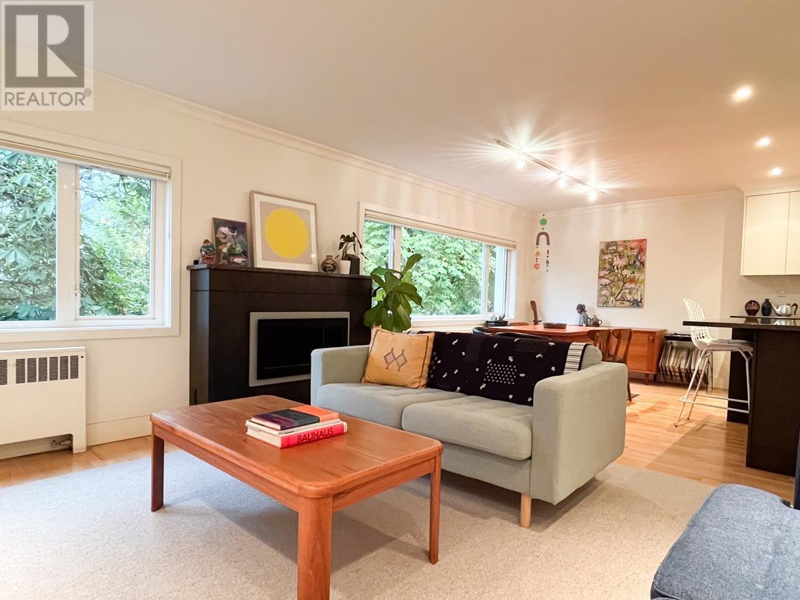 201 1972 Robson Street, Vancouver, British Columbia  V6G 1E8 - Photo 17 - R2929027