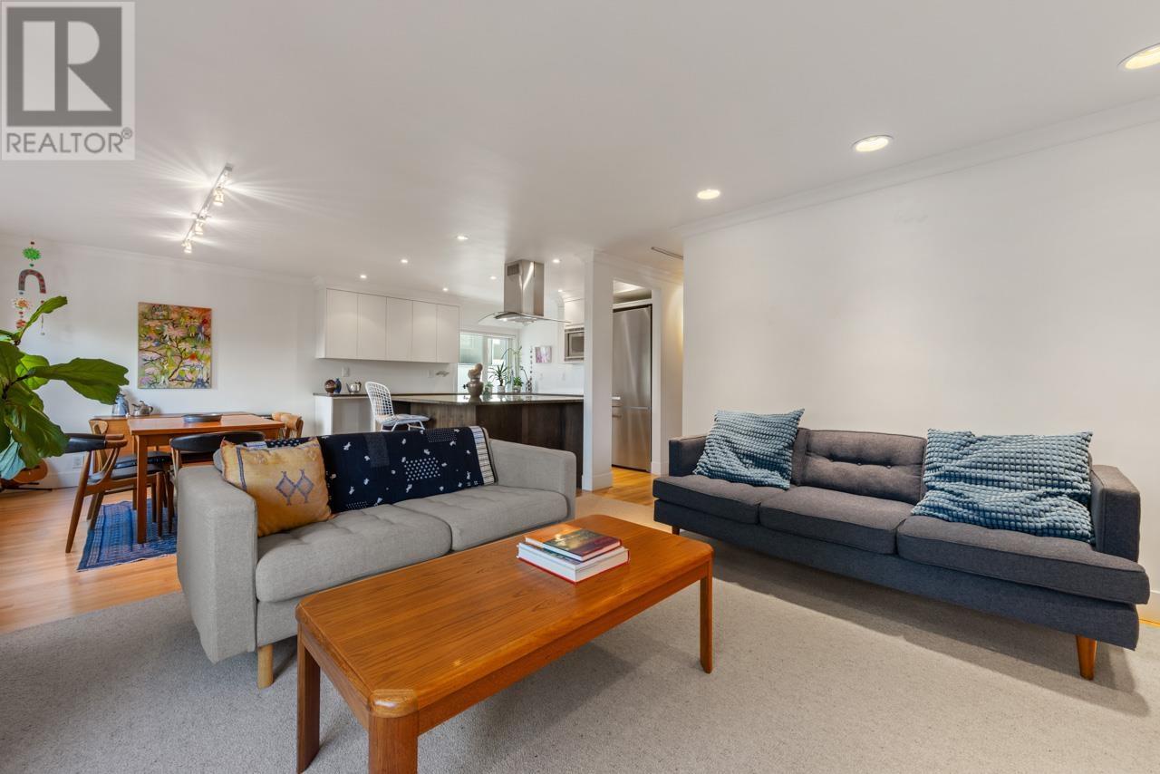 201 1972 Robson Street, Vancouver, British Columbia  V6G 1E8 - Photo 4 - R2929027