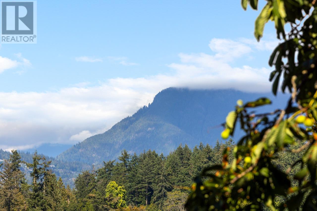 201 1972 Robson Street, Vancouver, British Columbia  V6G 1E8 - Photo 9 - R2929027