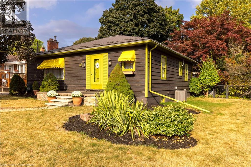 105 Brunswick Street, Brantford, Ontario N3T 1G3 - Photo 1 - 40651622